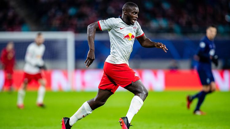 Robuste Zweikämpfe und ein kluges Stellungsspiel zeichnen den 21-Jährigen aus.
