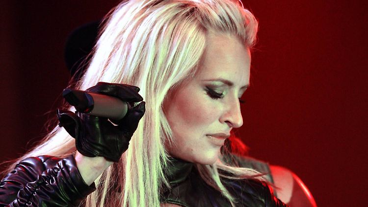 Fans zeigen Sarah Connor viel Mitgefühl.