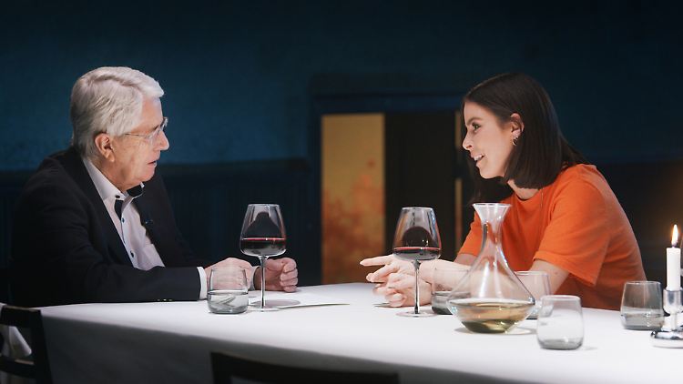 Aussprache in "Wetten, das war's..?": Frank Elstner und Lena Meyer-Landrut.