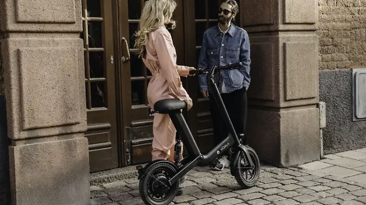 Der Micro-Stromer schließt die Lücke zwischen Elektro-Tretroller und E-Scooter.