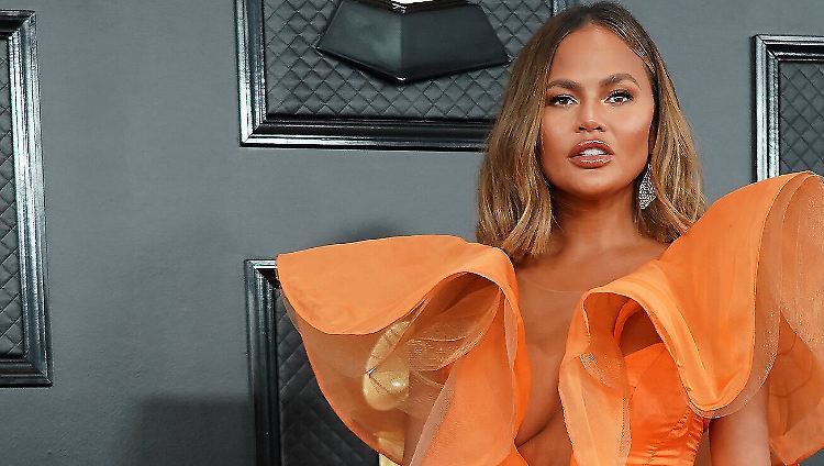 Hat sich von ihren Implantaten getrennt: Chrissy Teigen.