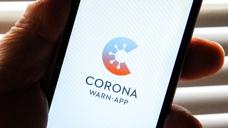 Nach langer Wartezeit soll die Corona-Warn-App kommende Woche starten.