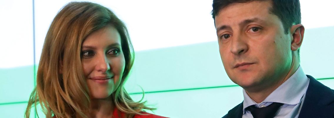 Wolodymir Selenskyj und seine Frau Olena bei der Präsidentschaftswahl 2019.