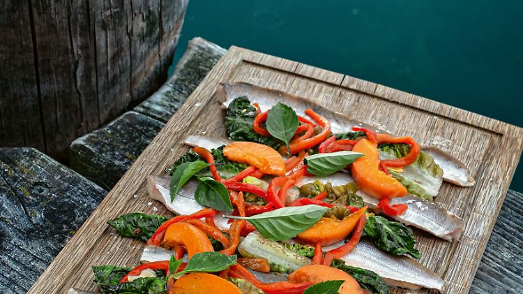 Falls Ihnen noch eine Idee für die nächste Grillparty fehlt: Wie wär's mal mit Saibling?