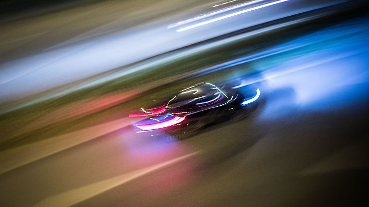 Seit 2017 drohen Teilnehmern an illegalen Autorennen bis zu zehn Jahre Haft.