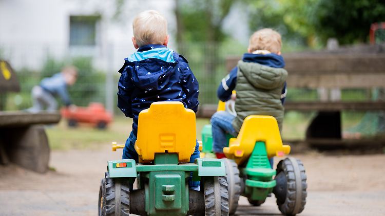 Für die Studie waren etwa 2500 Kinder unter zehn Jahren und je ein Elternteil getestet worden.