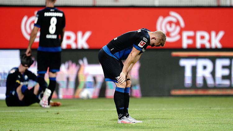 Seit 2013 ist der SC Paderborn in jedem Jahr auf- oder abgestiegen - diesmal geht es zurück in Liga 2.