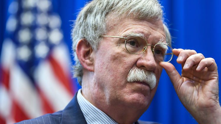 Er war Mitglied der Regierung von Donald Trump: der Republikaner John Bolton.