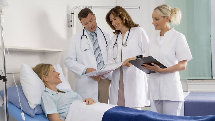 Eine Krankenhaus-Zusatzversicherung verhilft zu höherem Komfort und mehr Wahlmöglichkeiten. 