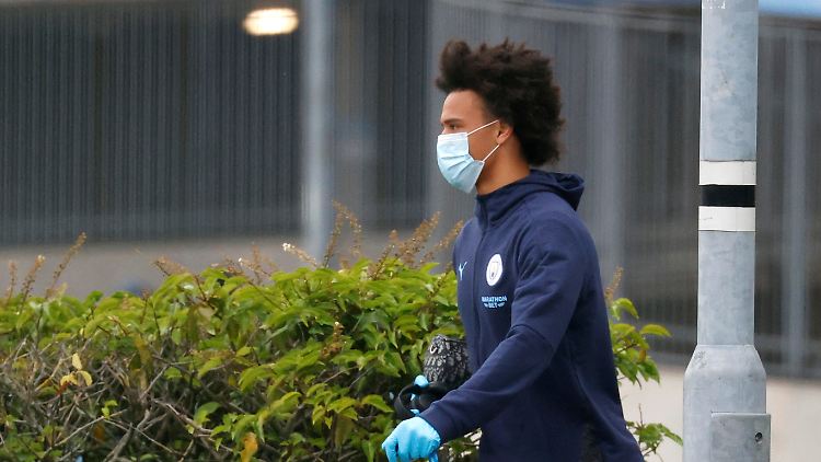 Womöglich zieht sich ein potenzieller Transfer von Leroy Sané noch länger hin - die Zeit will die Uefa einräumen.