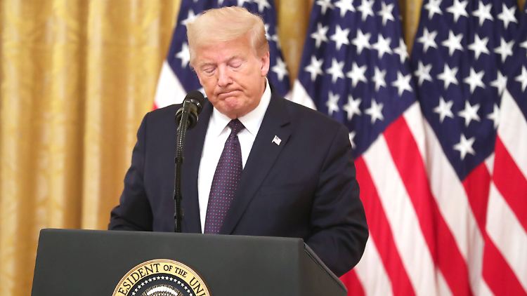 Trump spricht, oder besser twittert, von einer weiteren schrecklichen und politisch aufgeladenen Entscheidung.