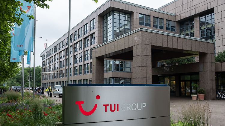 Betriebsräte halten die wirtschaftlichen Folgen der Viruskrise auch für einen Vorwand der Tui-Group.