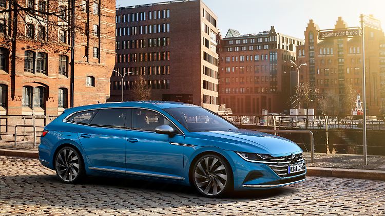 Mit dem Arteon Shooting Brake wollen die Wolfsburger auch die Ladefreunde zum Einstieg in den hauseigenen Luxusliner bewegen.