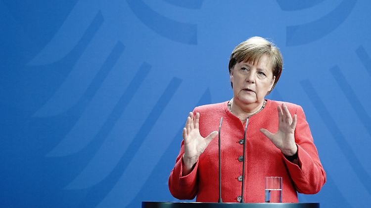 Angela Merkel bei einer Pressekonferenz nach dem Gipfel.