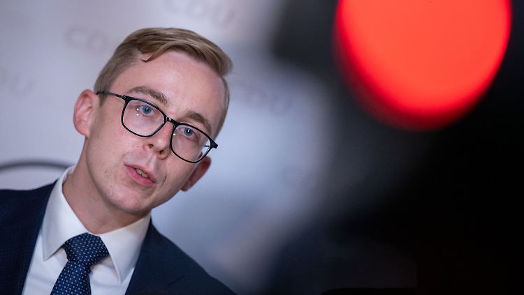 Die CDU will das Nachwuchstalent Amthor nicht opfern.