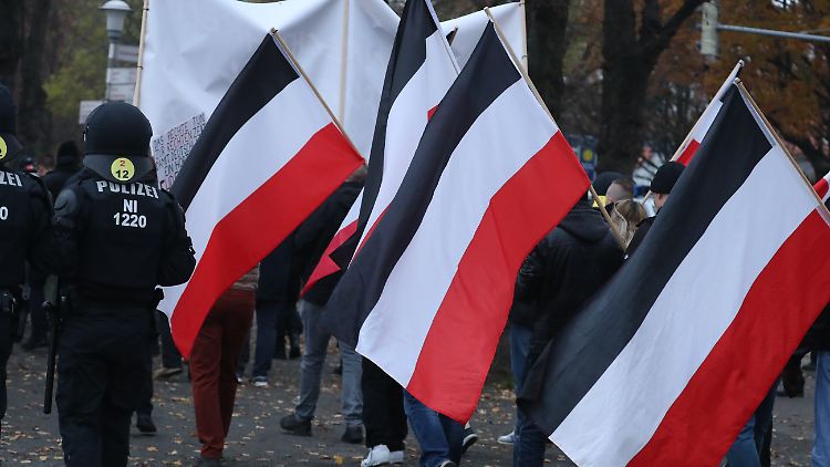 Die Neonazi-Gruppierung "Nordadler" ist verboten worden (Symbolbild).