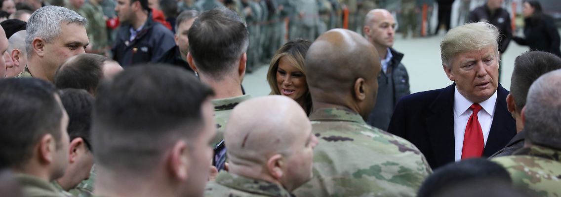 2018-12-27T020315Z_568754067_RC130B898000_RTRMADP_3_USA-TRUMP.JPG