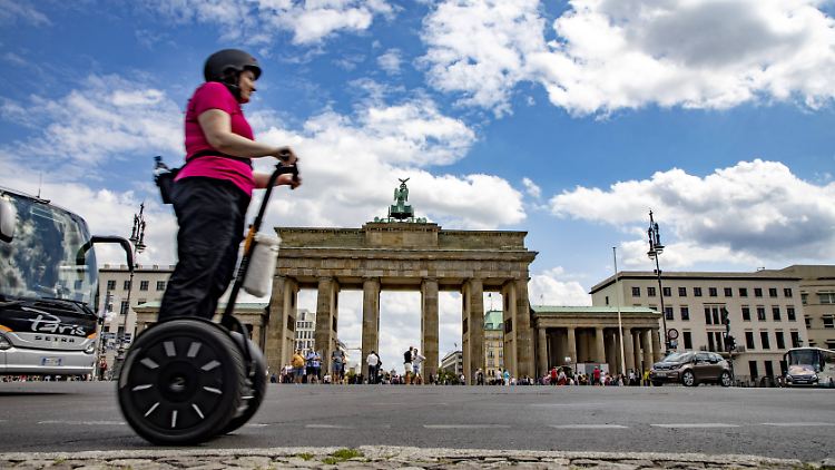 Touristen auf Segways: Dieses Bild prägte jahrelang Innenstädte in Deutschland.