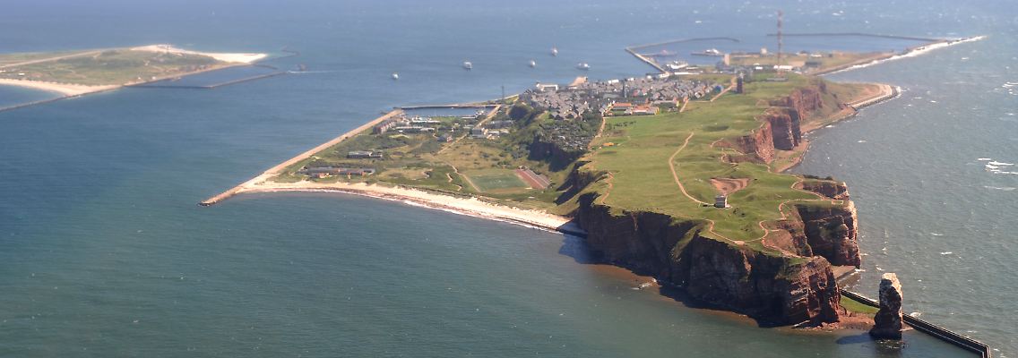 Helgoland liegt 50 Kilometer weit draußen in der Nordsee.