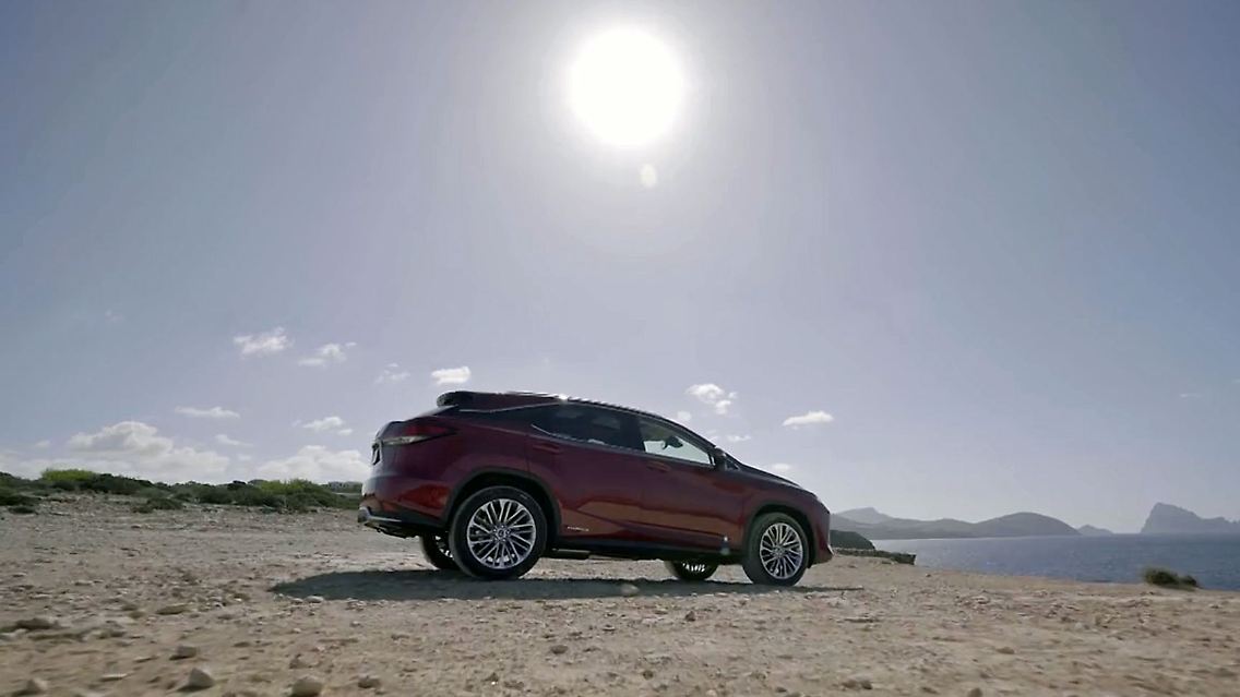 LexusRX.jpg