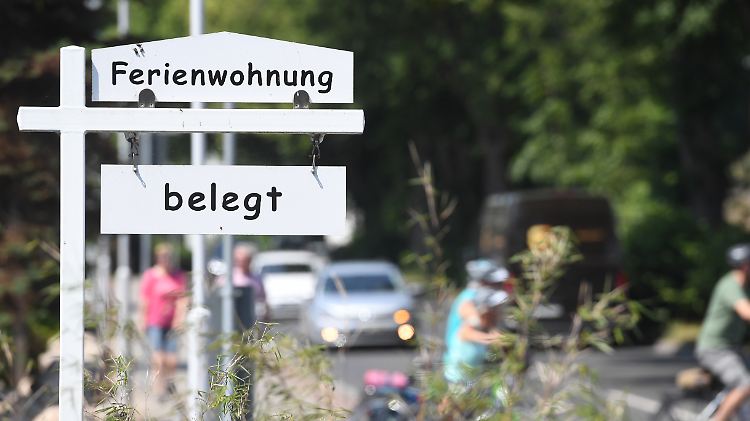 Touristen aus Corona-Hotspots sollen anderswo Urlaub machen können, wenn sie negativ getestet wurden.