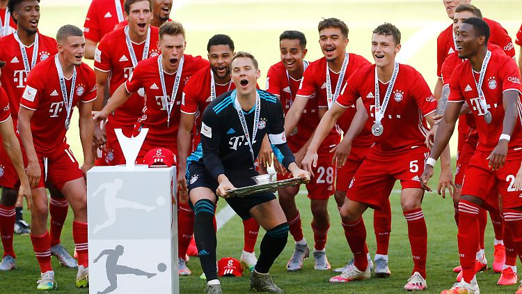 Gewöhnen Sie sich schon einmal an dieses Bild: Manuel Neuer bejubelt eine Meisterschaft.