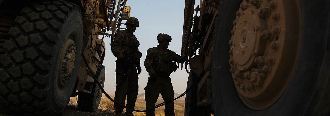 2014-12-15T120000Z_766942265_GM1EACF1Q8801_RTRMADP_3_AFGHANISTAN-MILITARY.JPG