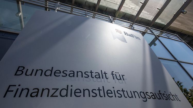 Viele unangenehme Fragen an die Bafin.
