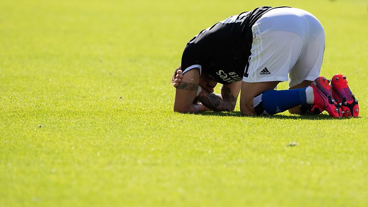 Der Hamburger SV kämpft gegen die nächste gewaltige Enttäuschung - er braucht aber Schützenhilfe.