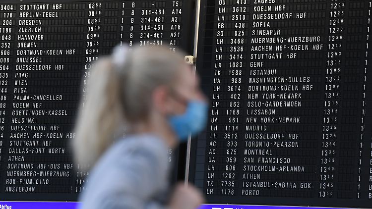 Um eine Quarantäne am Zielort zu vermeiden, können sich Urlauber künftig direkt am Frankfurter Flughafen testen lassen.