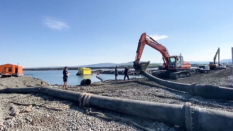 Hochgiftige Abfälle entsorgt: Der Nickelproduzent Nornickel räumte "Fehler" ein.