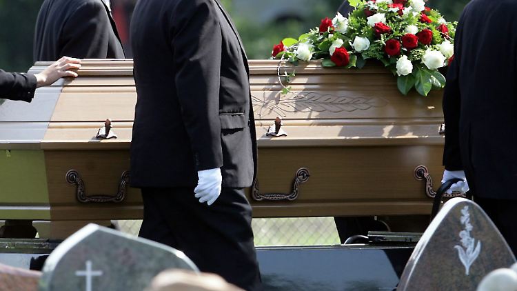 Erben haben nach dem Tod eines Angehörigen oft keine Kenntnis von dessen Bankvermögen.