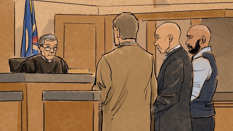 Bis auf den Hauptangeklagten erschienen die drei anderen Beschuldigten im Fall George Floyd persönlich vor Gericht -  wie hier J. Alexander K. (rechts).