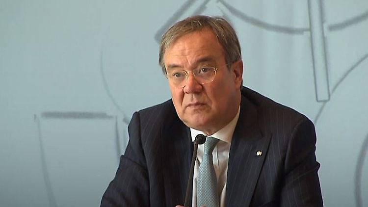 Laschet O-Ton Schalke.JPG