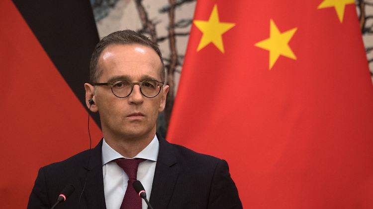 Maas sprach von einem "weiteren Einschnitt in die Rechte der Bürgerinnen und Bürger Hongkongs".