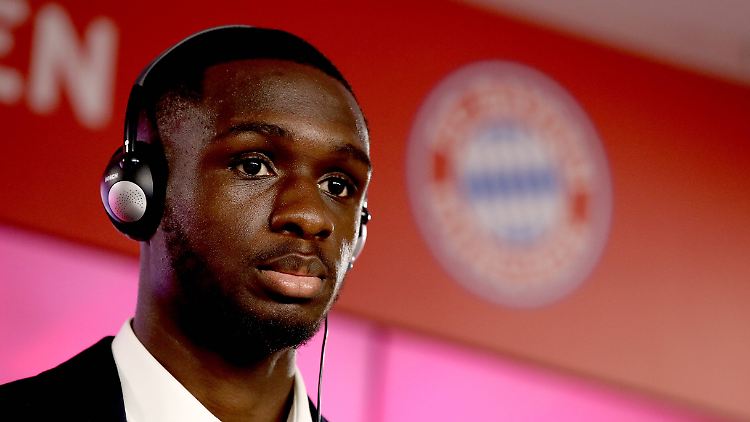 Bayerns Neuzugang wird den Namen "Nianzou" auf dem Trikot tragen.