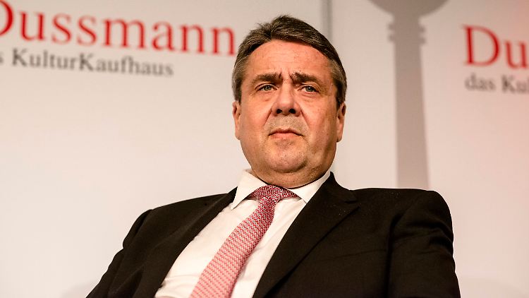 Sollte mit seinen guten Kontakten das China-Geschäft bei Tönnies ankurbeln: Sigmar Gabriel.