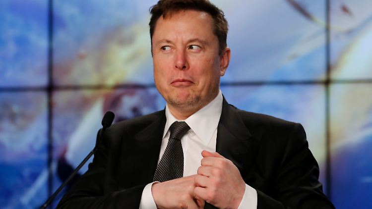 Glaubt Elon Musk wirklich an Außerirdische?