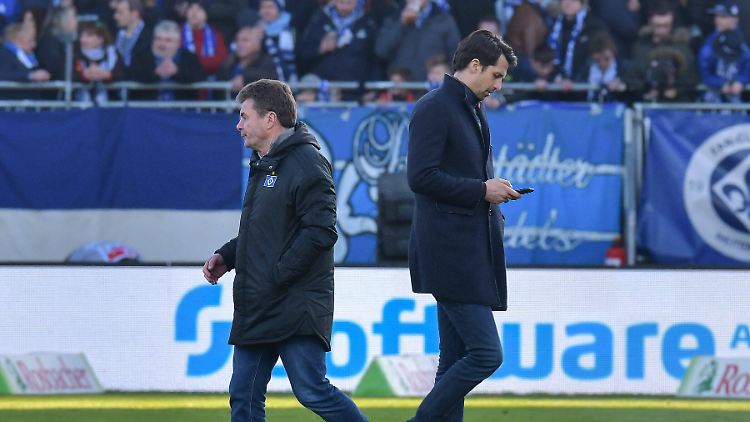 Dieter Hecking und Jonas Boldt werden künftig getrennte Wege einschlagen. Für den HSV bedeutet das mal wieder eine neue Herausforderung.