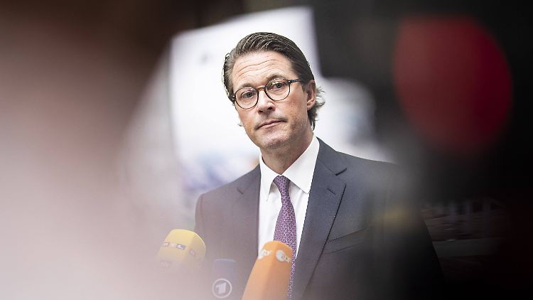 Ein Monat Fahrverbot für jemanden, der in einer 30er-Zone mit 51 km/h erwischt wird? Laut Verkehrsminister Scheuer "überzogen".