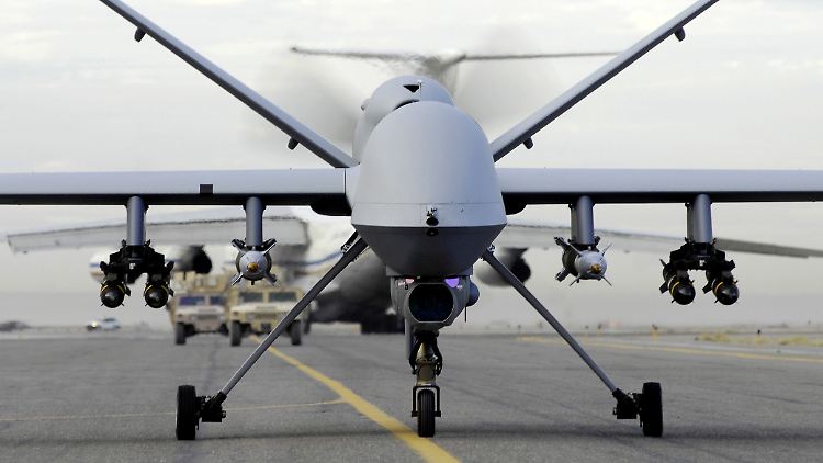 Bewaffnete Drohnen nutzen beispielsweise die USA.