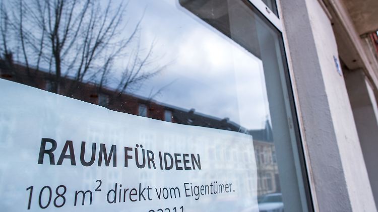 Leerstand kann Freiräume in Innenstädten schaffen, die zuvor von finanzkräftigen Ladenketten verdrängt worden waren. 