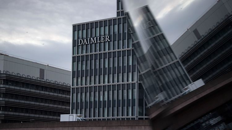 Daimler will Produktionskapazitäten reduzieren.