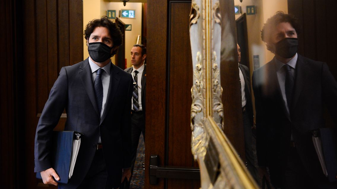 Kandas Premier Trudeau trägt Maske. Sein "Nachbar" Trump meint, ohne auszukommen.
