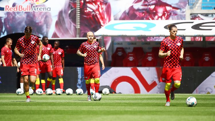Angelino ist einer der Spieler, dessen Zukunft in Leipzig fraglich ist.