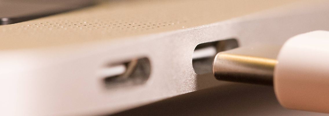 Thunderbolt 4.jpg