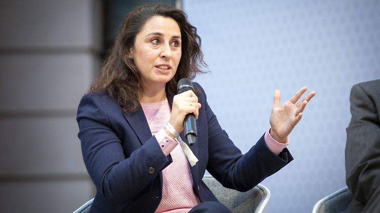 Anwältin Seda Basay-Yildiz erhält ebenfalls Drohmails. 