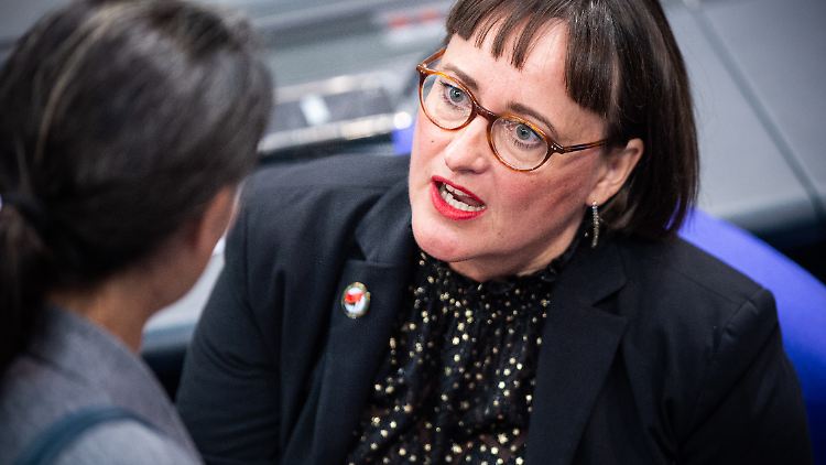 Auch Martina Renner soll Drohmails erhalten haben.