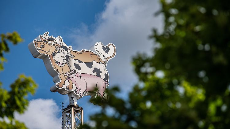 Der Antrag von Tönnies könnte rechtlich einwandfrei sein. Dennoch gibt es Kritik.