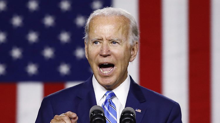 Für Biden ist der Klimawandel das große Thema. Er kündigt an, als US-Präsident dafür zu sorgen, dass die USA dem Pariser Klimaschutzabkommen von 2015 treu bleiben werden.